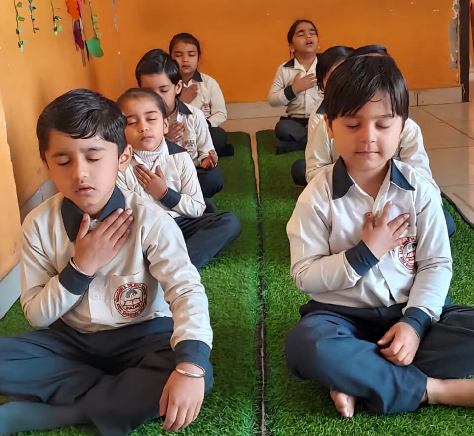 WhatsApp Image 2025-12-05 at 23.35.47_b1ac4cf1